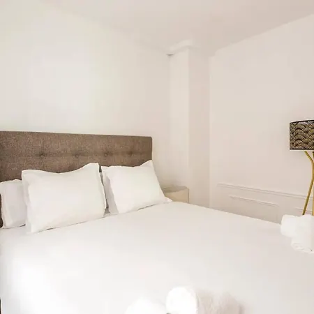 8p - 3br Le Marais Spacious - - Historic