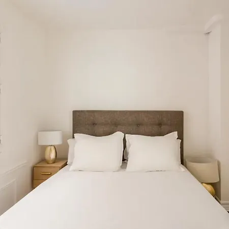 8p - 3br Le Marais Spacious - - Historic *