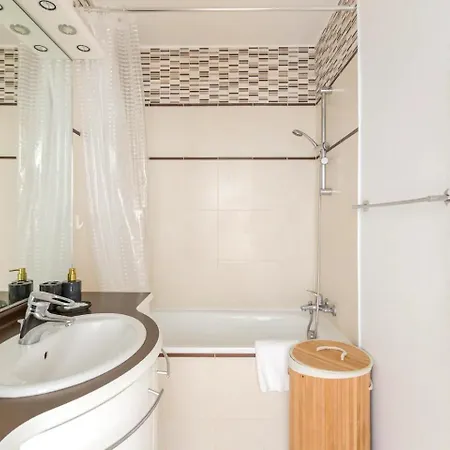 Apartment 8p - 3br Le Marais Spacious - - Historic Paris
