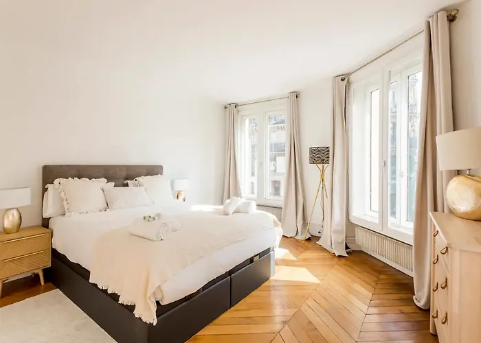 8p - 3br Le Marais Spacious - - Historic